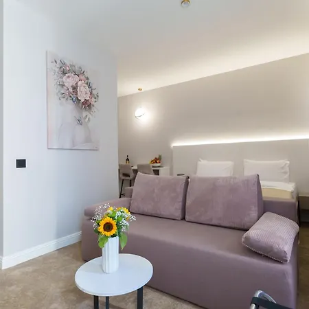 Move In Apartments Belgrado Esterno foto
