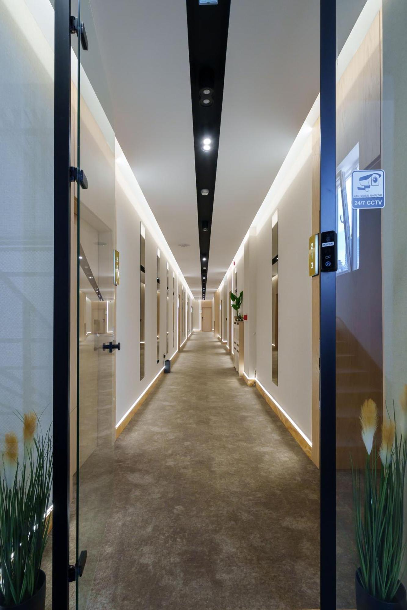 Move In Aparthotel 4*