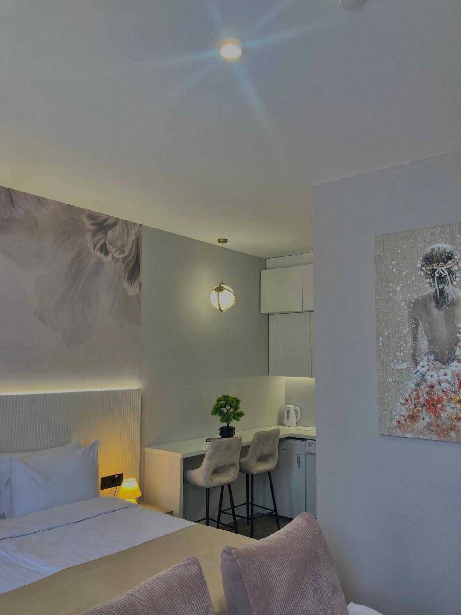 Move In Апарт-отель 4*